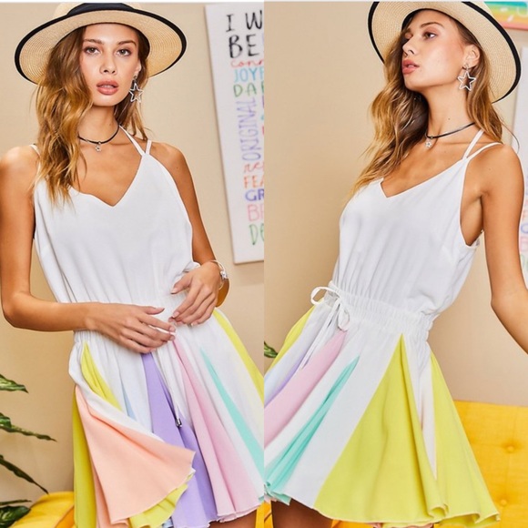 🚨24 HOUR SALE🚨Sweet As Candy Romper - Picture 5 of 8